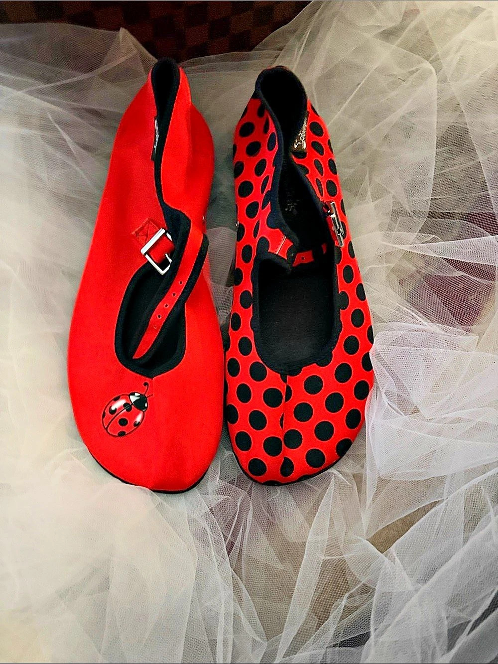 Hot Chocolate Design Polka Dot Mary Jane Flats in Red & Black US 8